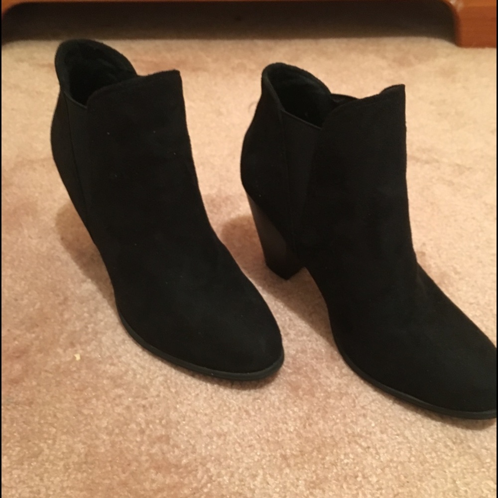 Forever black bootie Suede